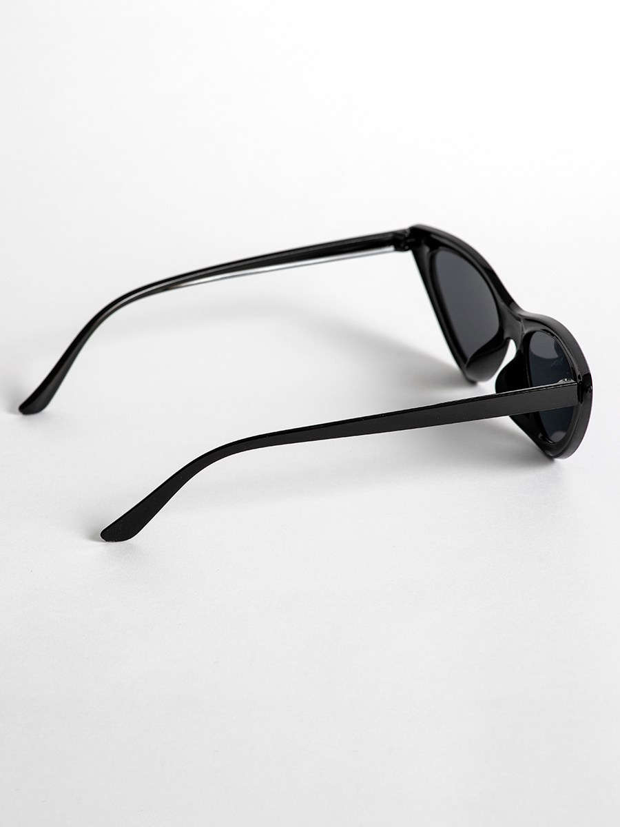 Съемка солнцезащитных очков. Фотограф в Санкт-Петербурге