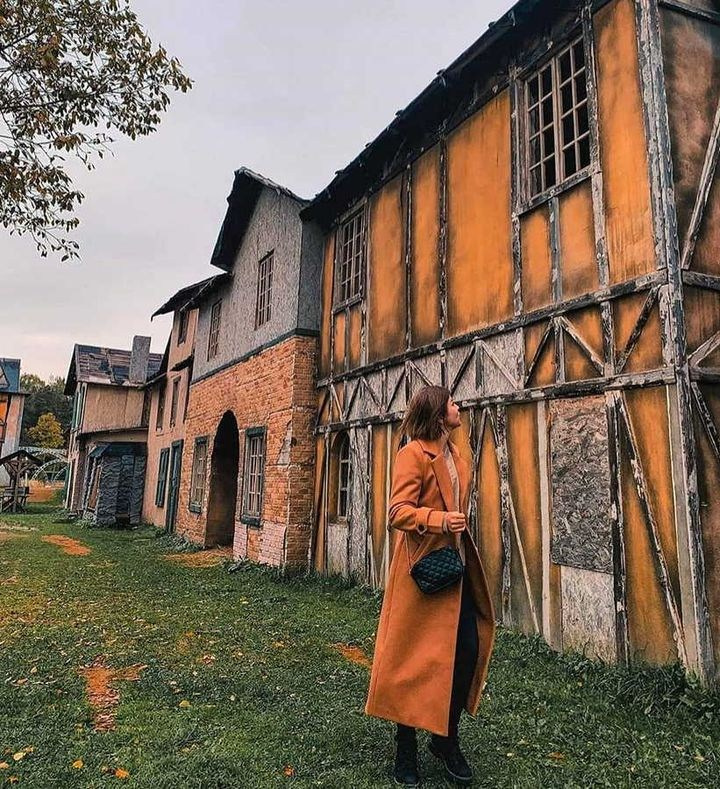 Фотосессия на природе в МО — лесные тропы, поля и речные берега