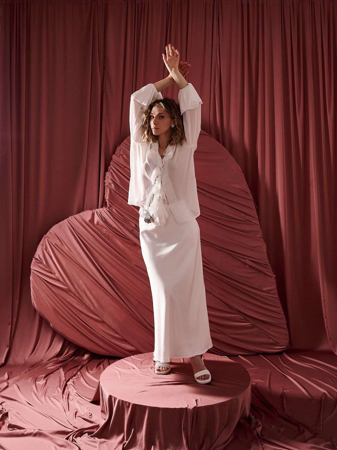 Антонина. Фотограф для людей и брендов в Санкт-Петербурге