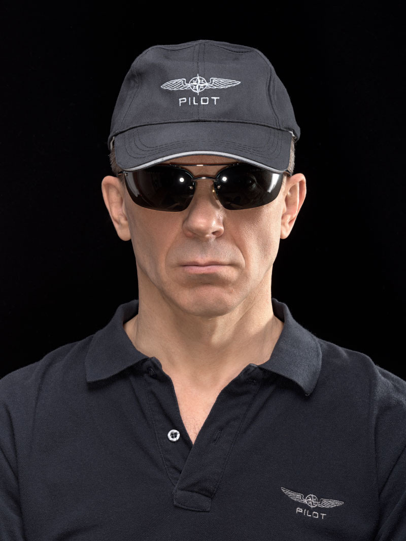 Одиночные портреты. Устремляясь ввысь… (фото от автора с ником Tom Fincher)