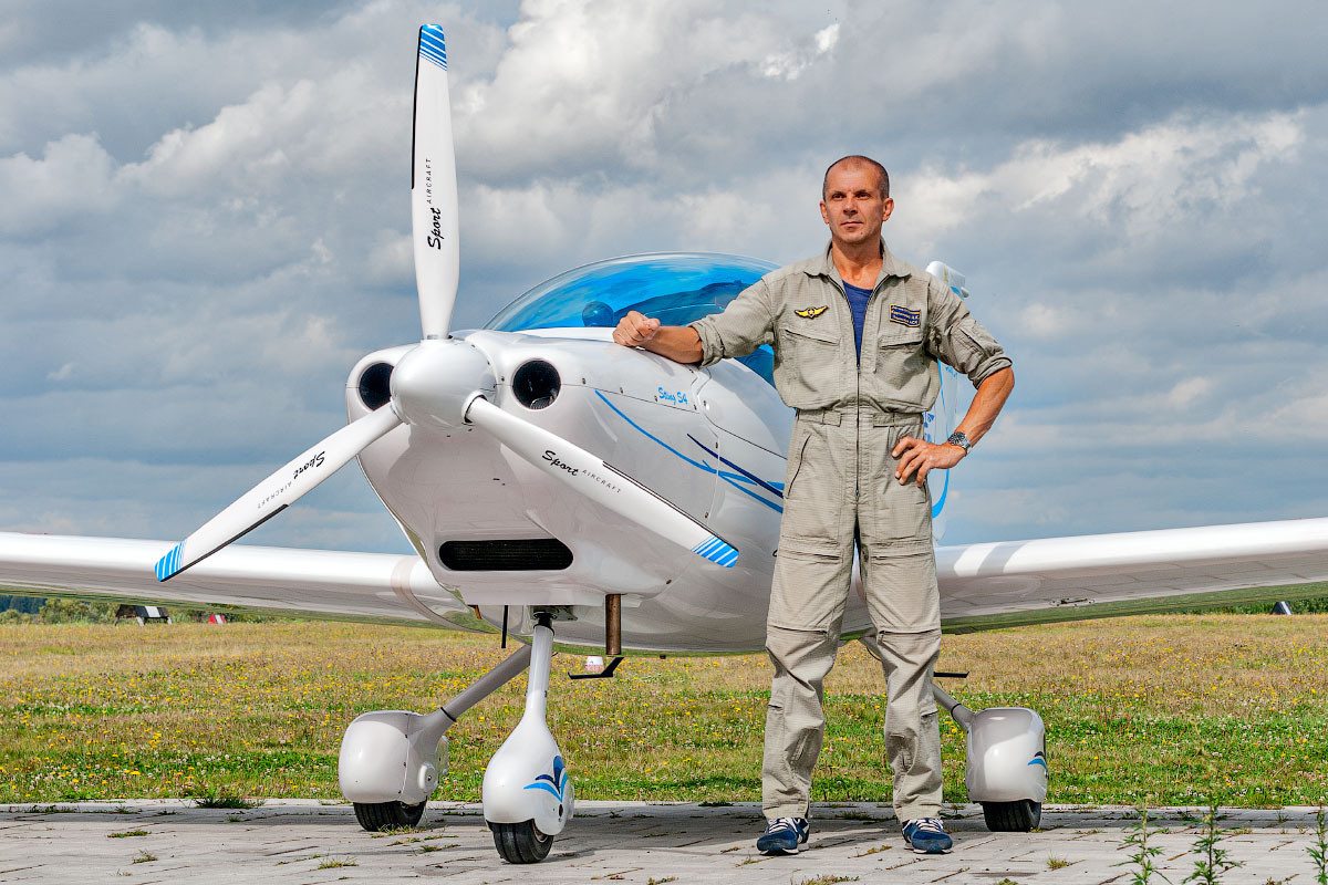 Фотографии видов из кабины самолёта, авиационной техники и лётчиков. Устремляясь ввысь… (фото от автора с ником Tom Fincher)