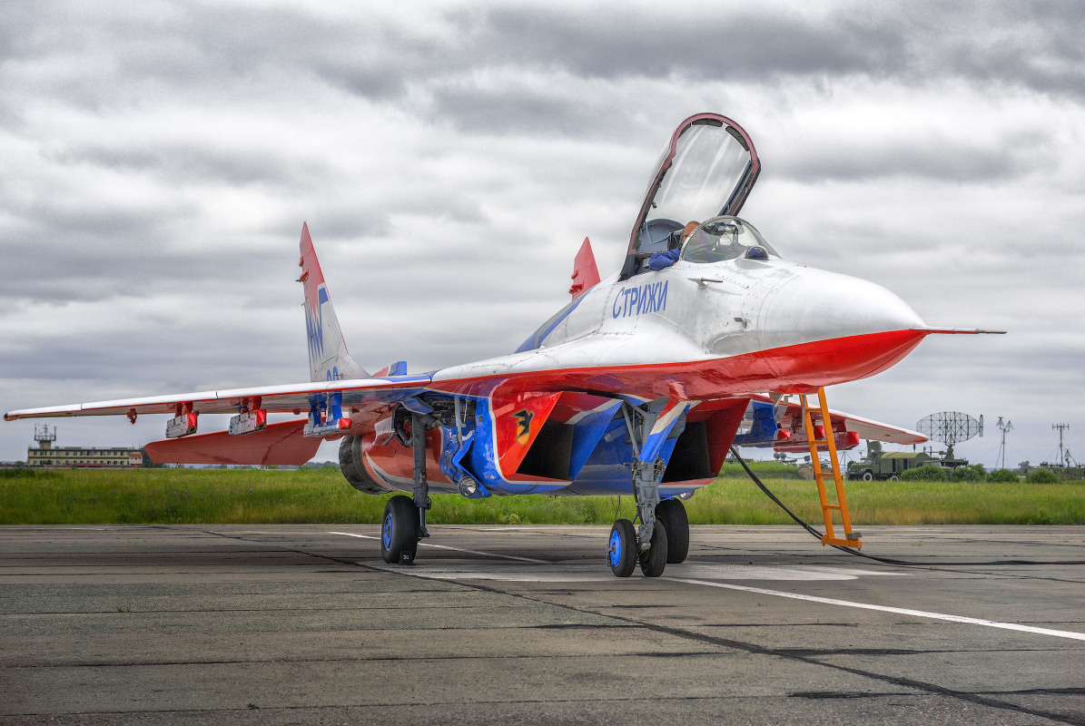 Фотографии видов из кабины самолёта, авиационной техники и лётчиков. Устремляясь ввысь… (фото от автора с ником Tom Fincher)
