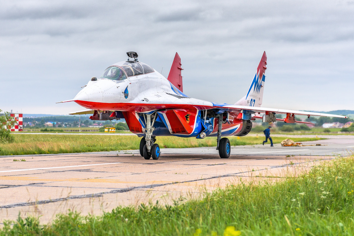 Фотографии видов из кабины самолёта, авиационной техники и лётчиков. Устремляясь ввысь… (фото от автора с ником Tom Fincher)