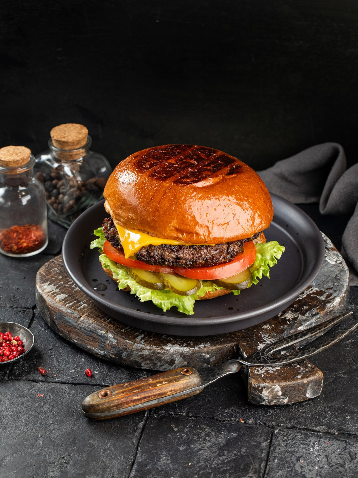 Клевер Мясо. Фудфотограф, фудстилист и сет дизайнер в Москве Алена Синицына