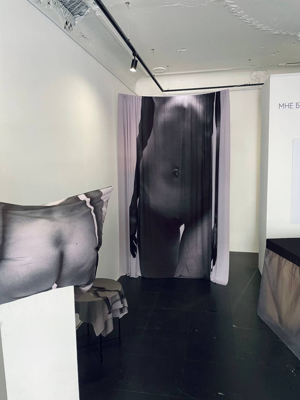 Выставка «femme fatale». Фотограф Евгений Казекин