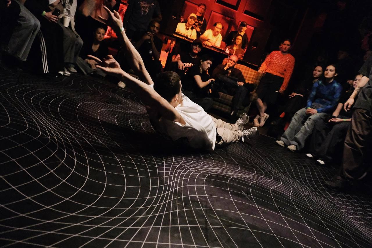 Танец. Аня белка — художница и фотограф