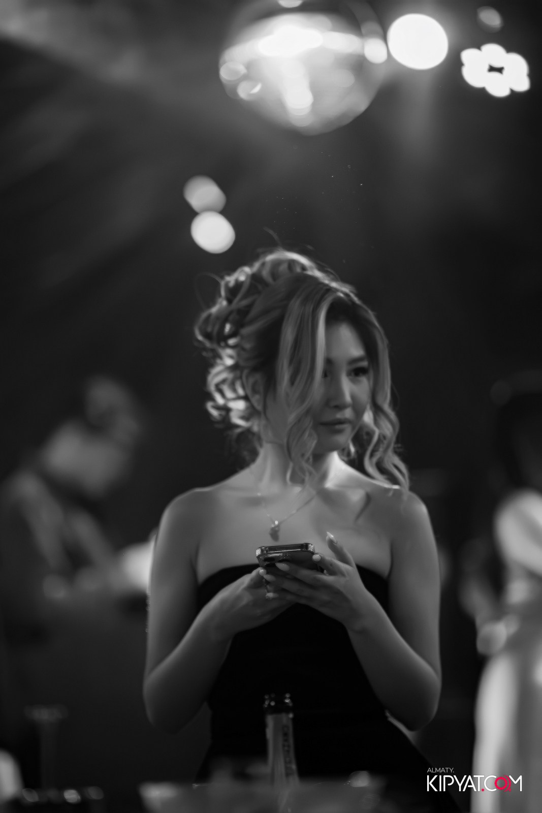 MOOD KARAOKE & TERRACE. КИПЯТКОМ АЛМАТЫ!