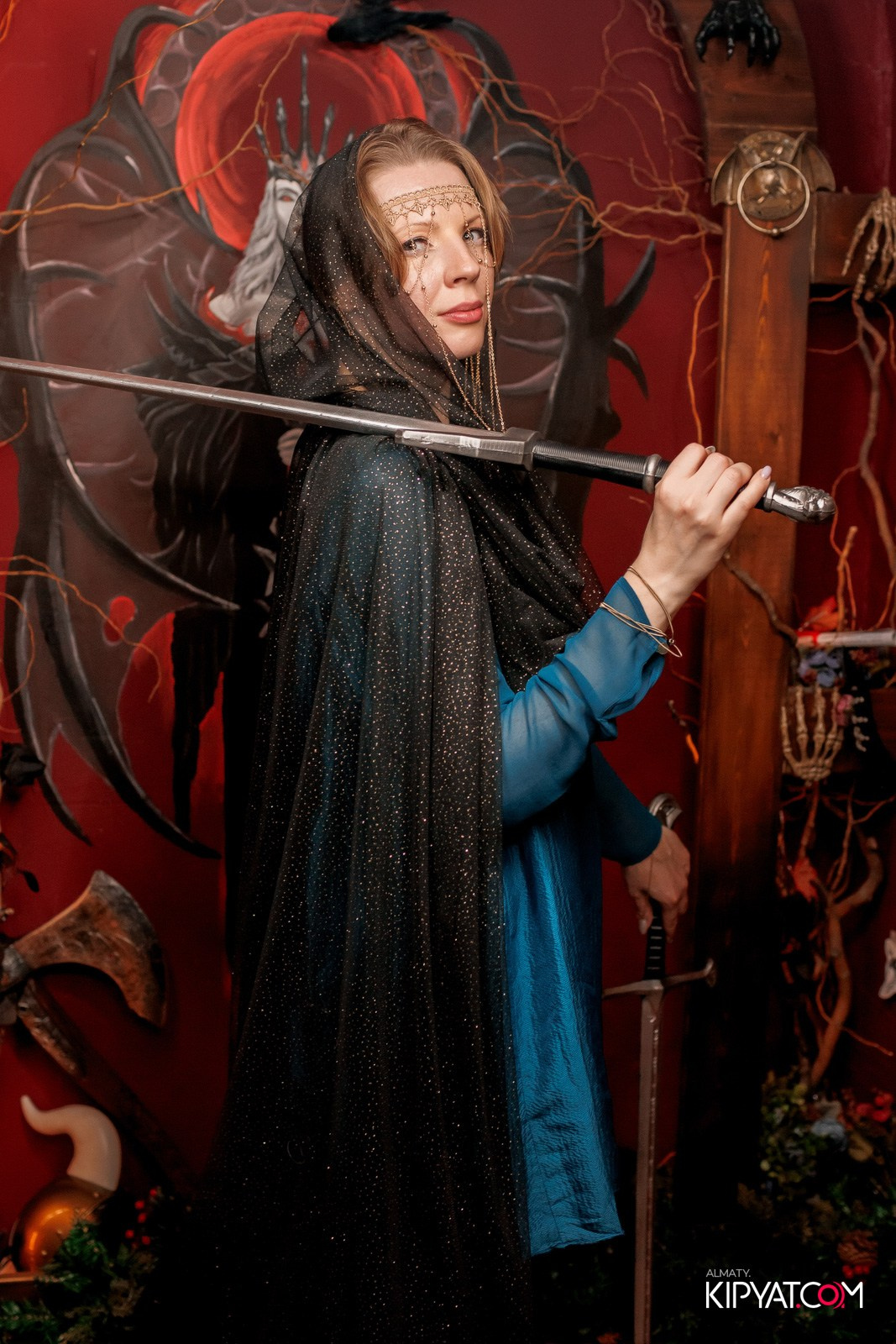 MERRY CREEPYSTMASS AND SPOOKY NEW YEAR — QUEEN OF THE DARKNESS BAR. КИПЯТКОМ АЛМАТЫ!