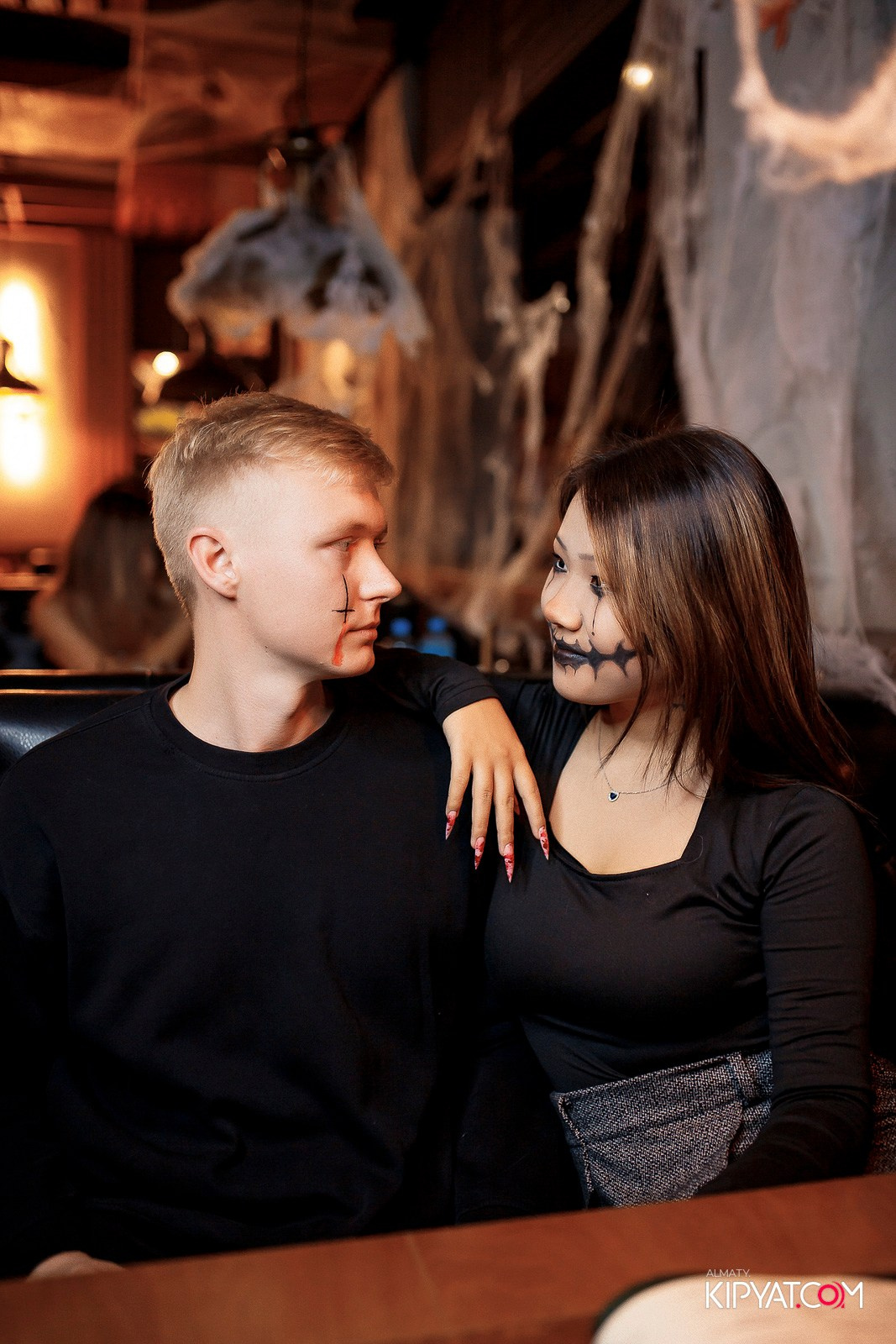 HALLOWEEN — ПИНТА НА АУЭЗОВА. КИПЯТКОМ АЛМАТЫ!