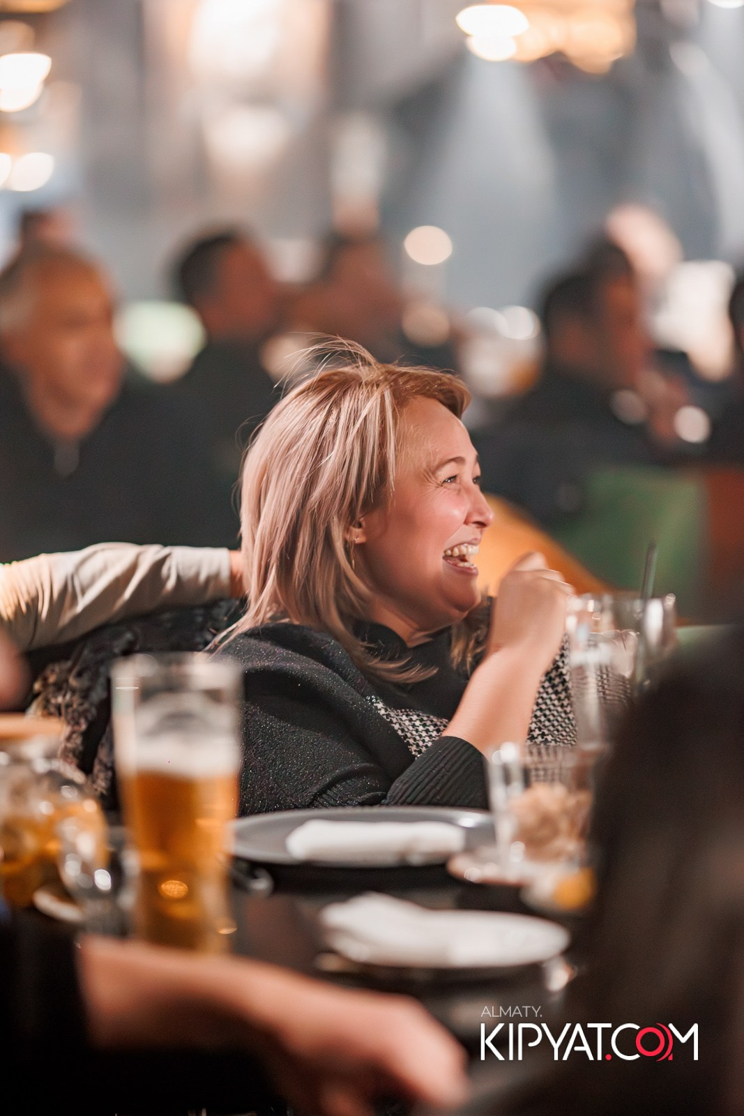 STAND UP КОНЦЕРТ АЛЕКСАНДРА МЕРКУЛЬ. КИПЯТКОМ АЛМАТЫ!