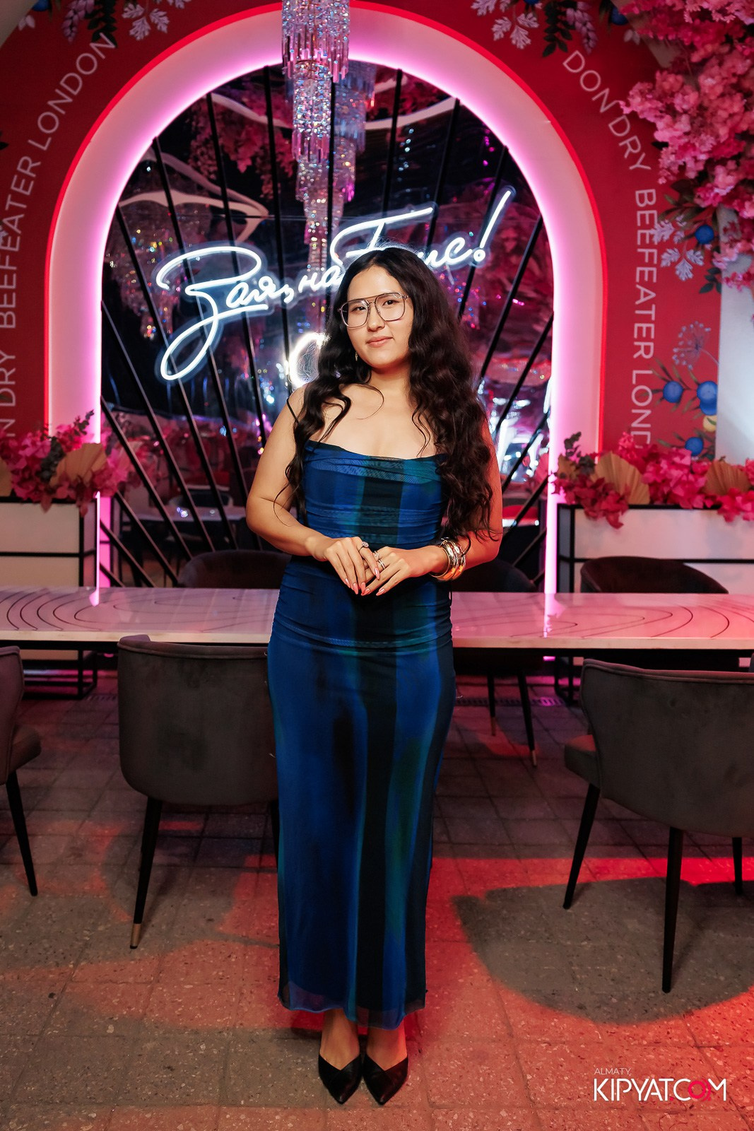 ЗАЯ, НА БИС. КИПЯТКОМ АЛМАТЫ!