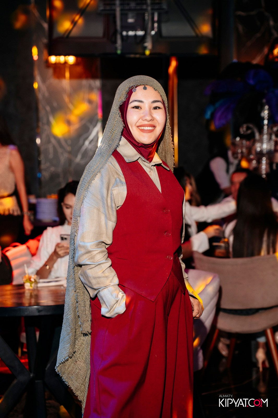 KARAOKE BATTLE В MOOD KARAOKE & TERRACE. КИПЯТКОМ АЛМАТЫ!