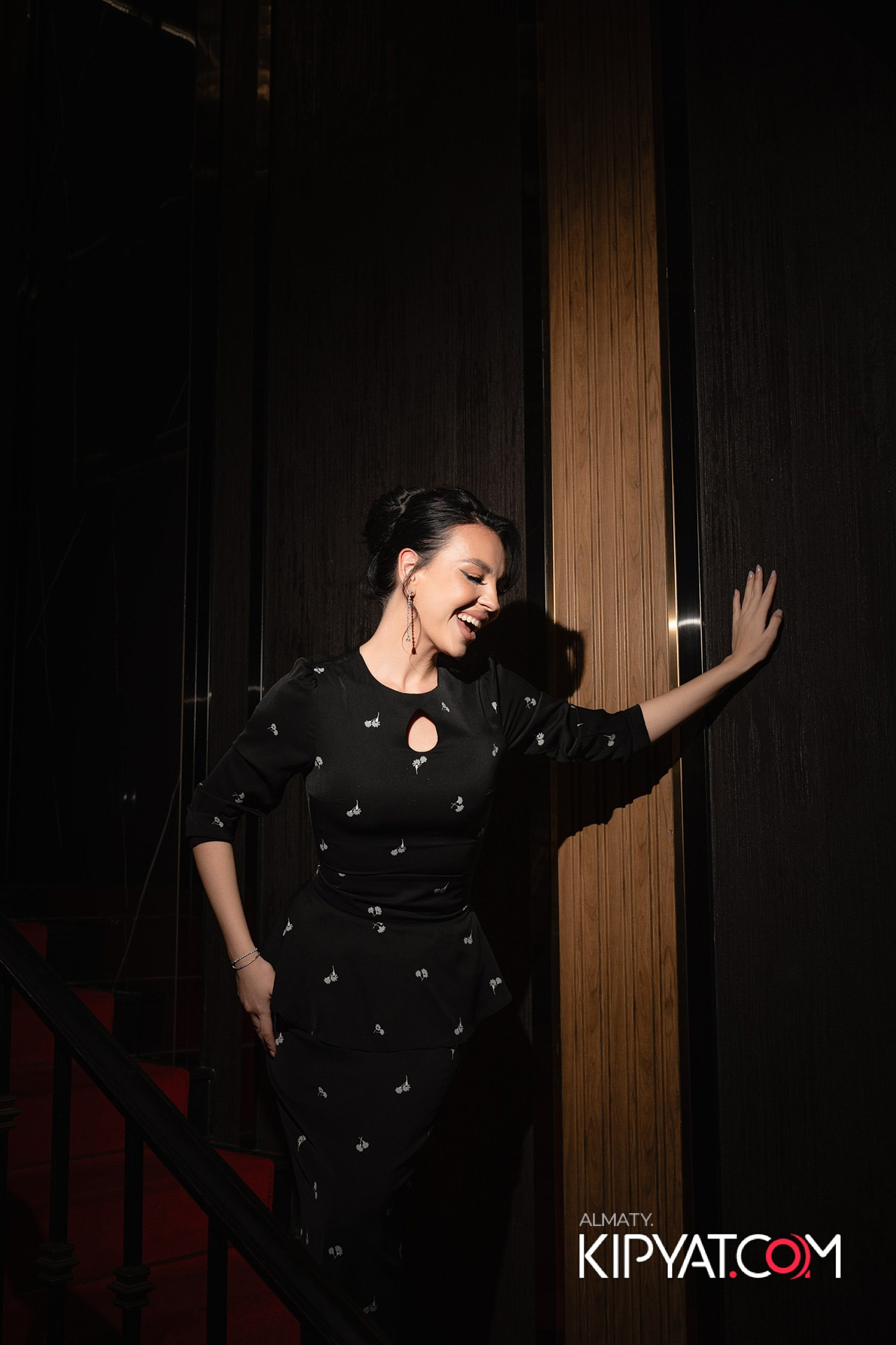 THE THEATER. КИПЯТКОМ АЛМАТЫ!