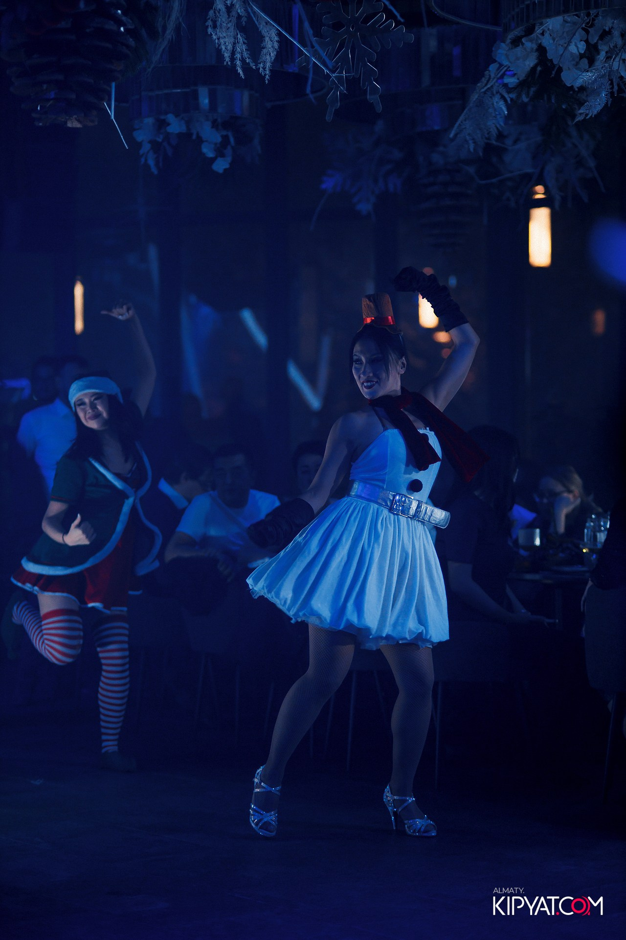 FRIENDS BAR & TERRACE. КИПЯТКОМ АЛМАТЫ! Фотосъемка мероприятий в Алматы