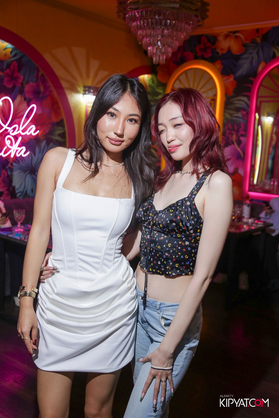 УХО И МЕДВЕДЬ НА САИНА. КИПЯТКОМ АЛМАТЫ! Фотосъемка мероприятий в Алматы