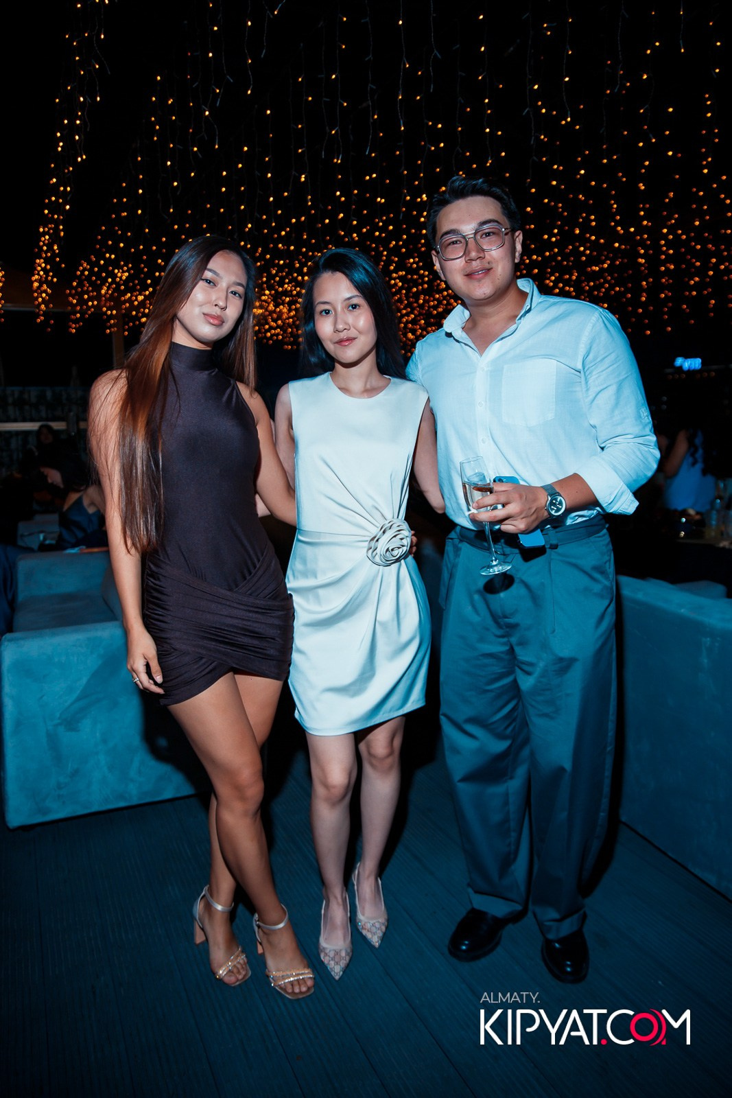 OBLAKO LOUNGE BAR. КИПЯТКОМ АЛМАТЫ!