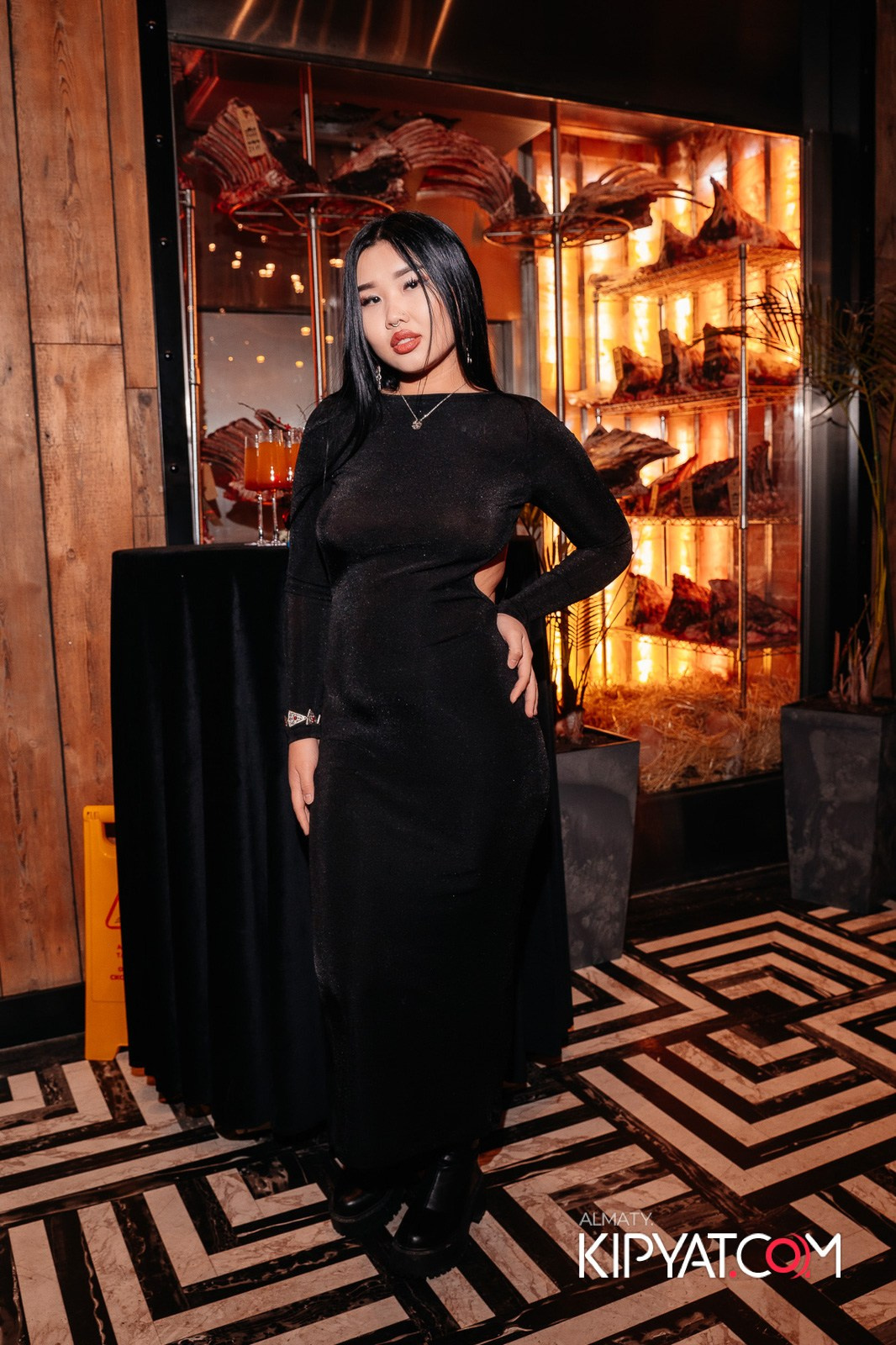 ZIYAFET MEAT HOUSE. КИПЯТКОМ АЛМАТЫ!