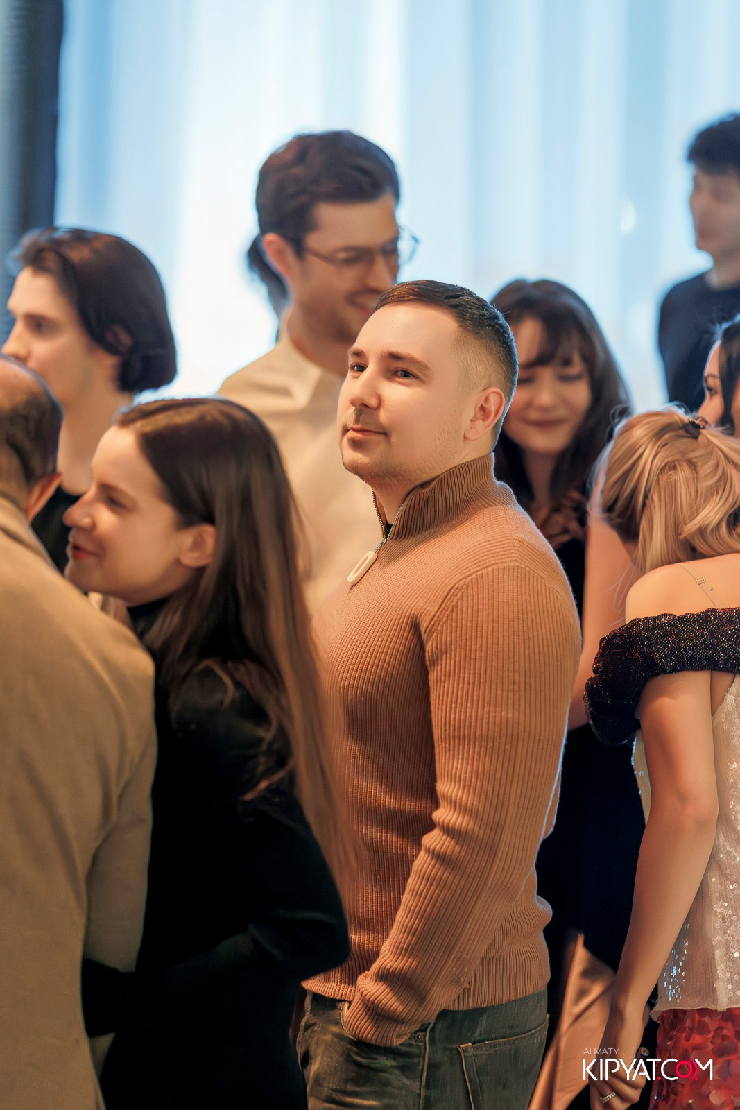 AIZA TERRACE RESTAURANT & BAR. КИПЯТКОМ АЛМАТЫ! Фотосъемка мероприятий в Алматы