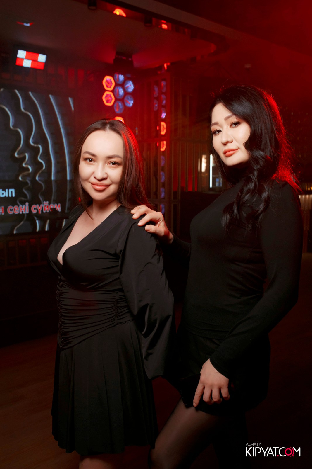 УХО И МЕДВЕДЬ НА КУРМАНГАЗЫ. КИПЯТКОМ АЛМАТЫ! Фотосъемка мероприятий в Алматы