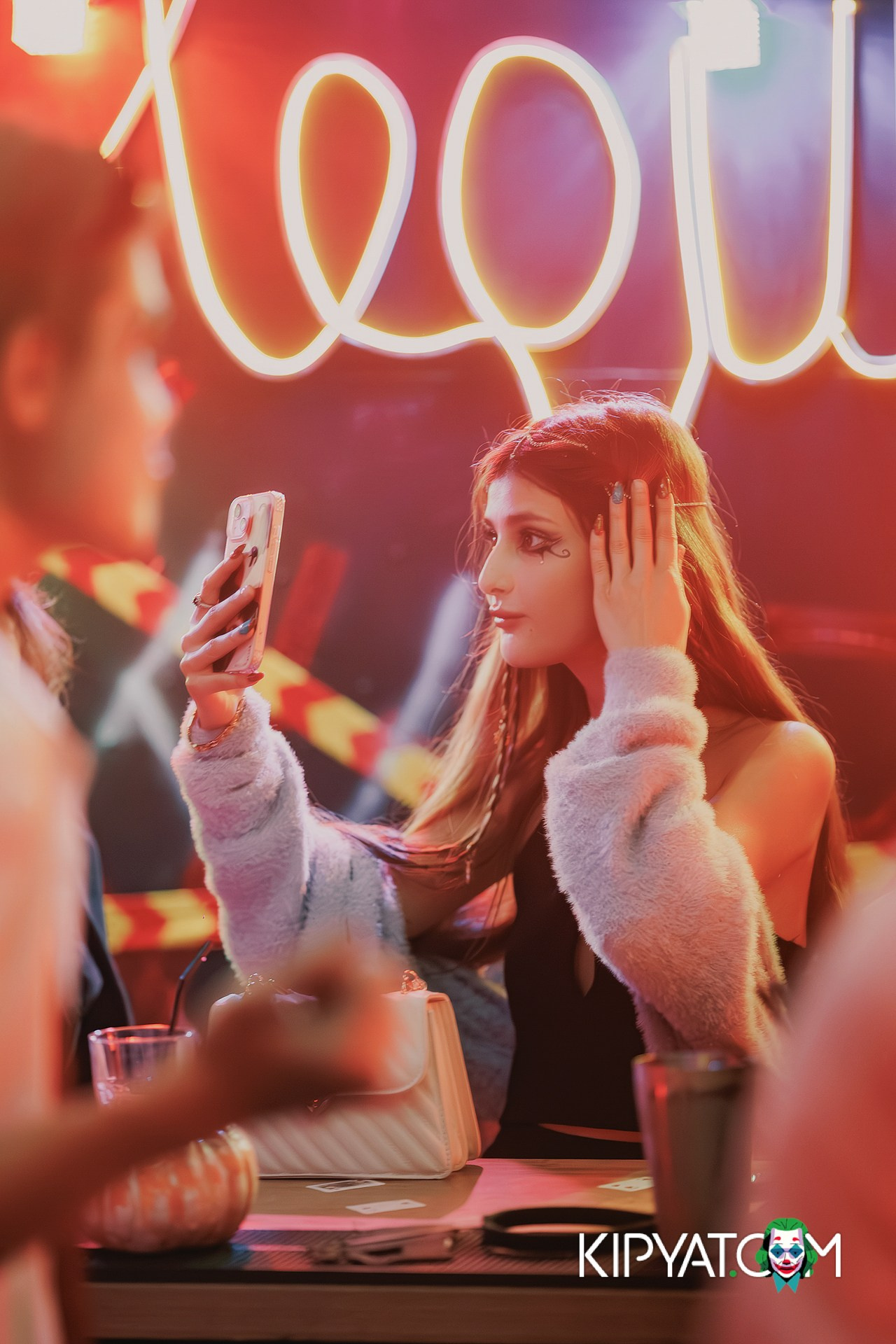 BHB BAR. КИПЯТКОМ АЛМАТЫ!