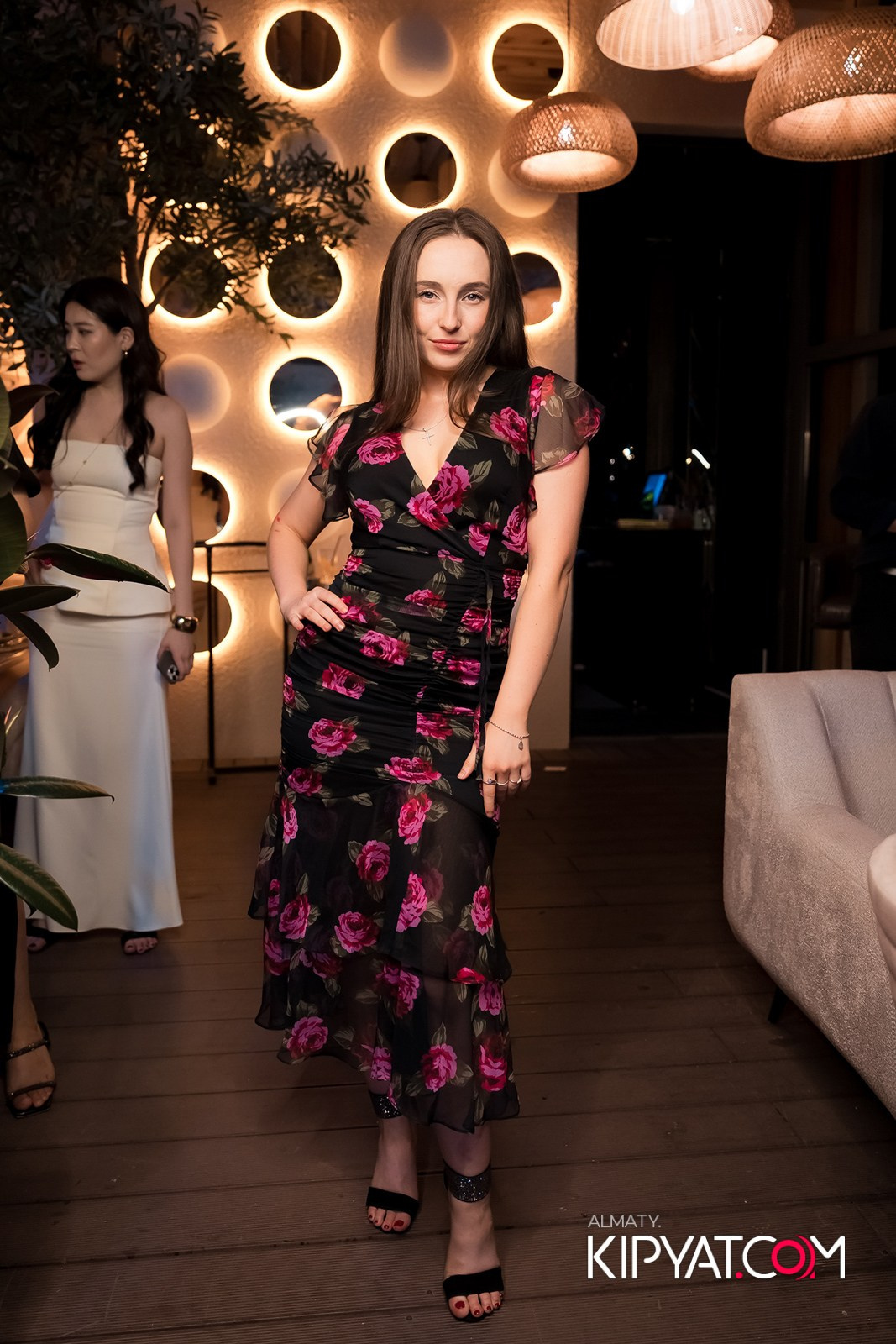 MOOD KARAOKE & TERRACE. КИПЯТКОМ АЛМАТЫ!