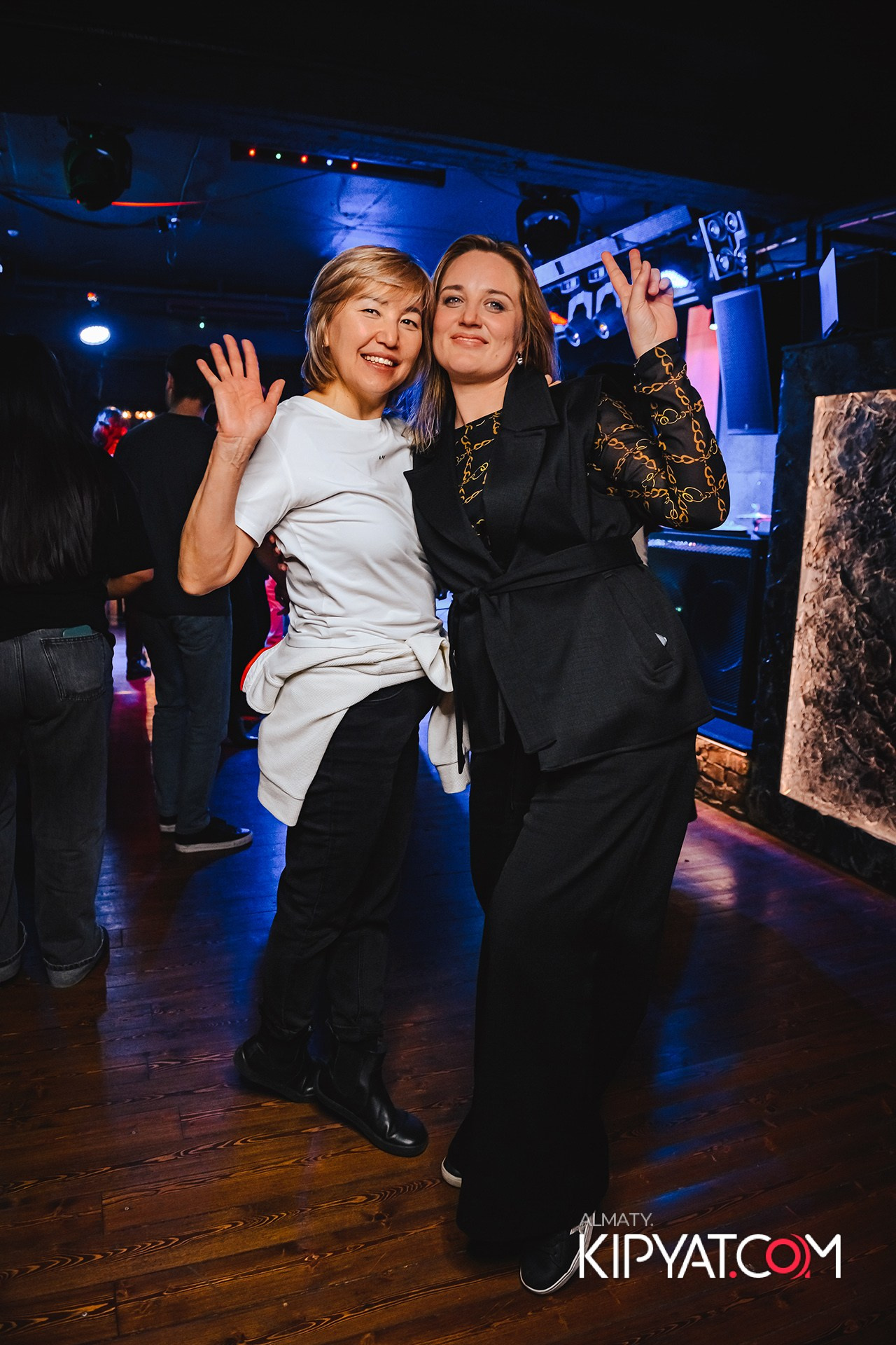 MUNCHEN PUB НА ПАНФИЛОВА. КИПЯТКОМ АЛМАТЫ!