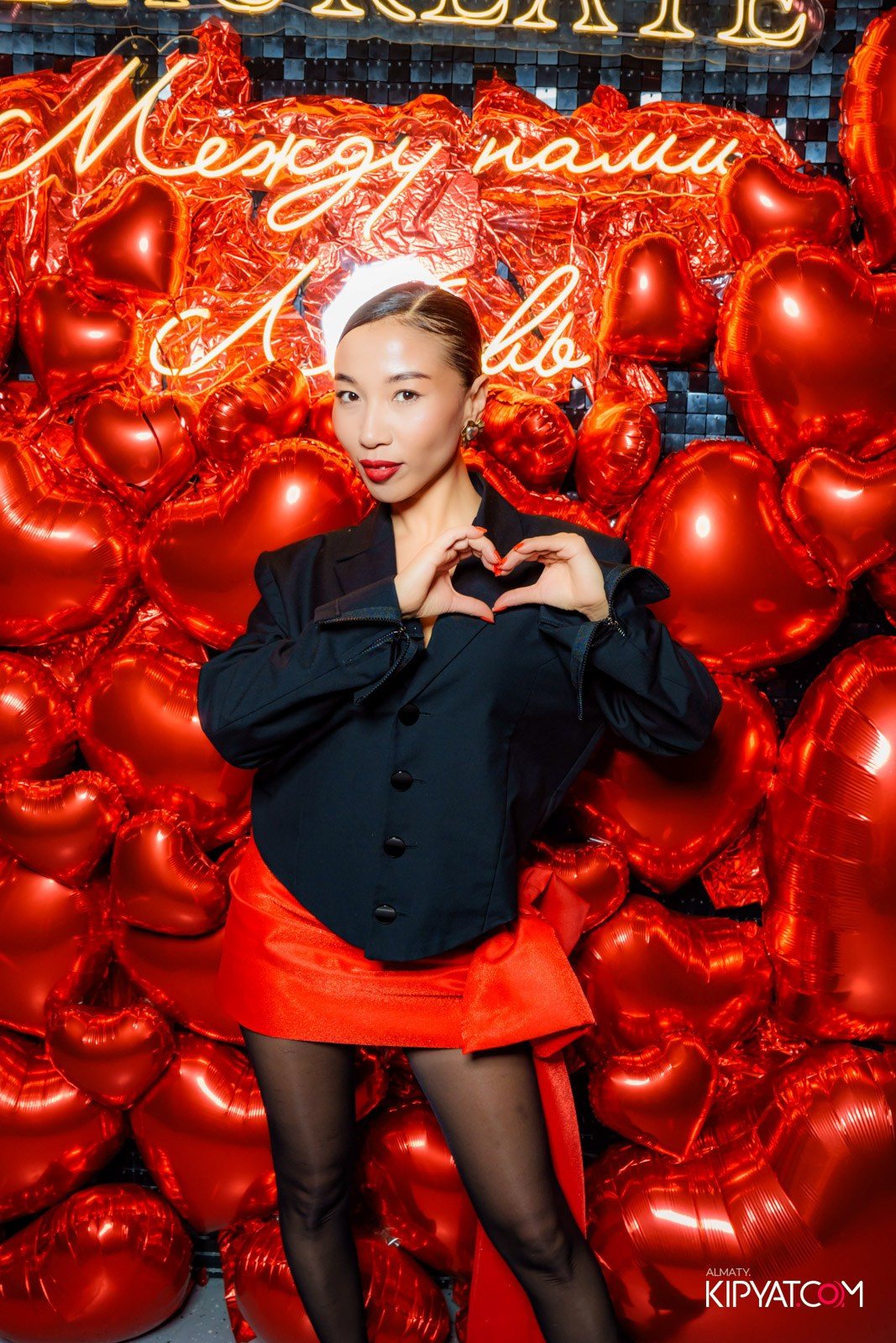 LAUREATE KARAOKE HALL. КИПЯТКОМ АЛМАТЫ!