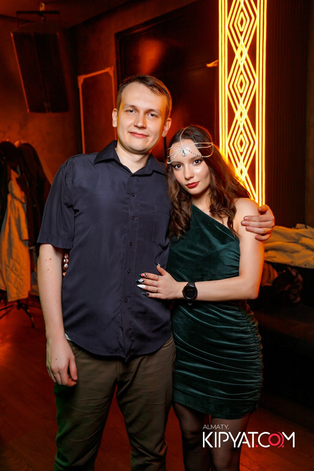 УХО И МЕДВЕДЬ НА ГАГАРИНА. КИПЯТКОМ АЛМАТЫ!