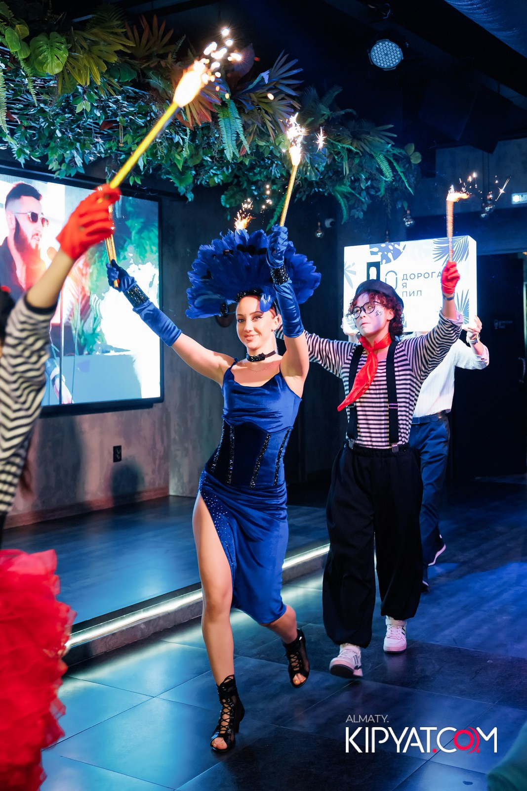 ДОРОГАЯ, Я НЕ ПИЛ. КИПЯТКОМ АЛМАТЫ!