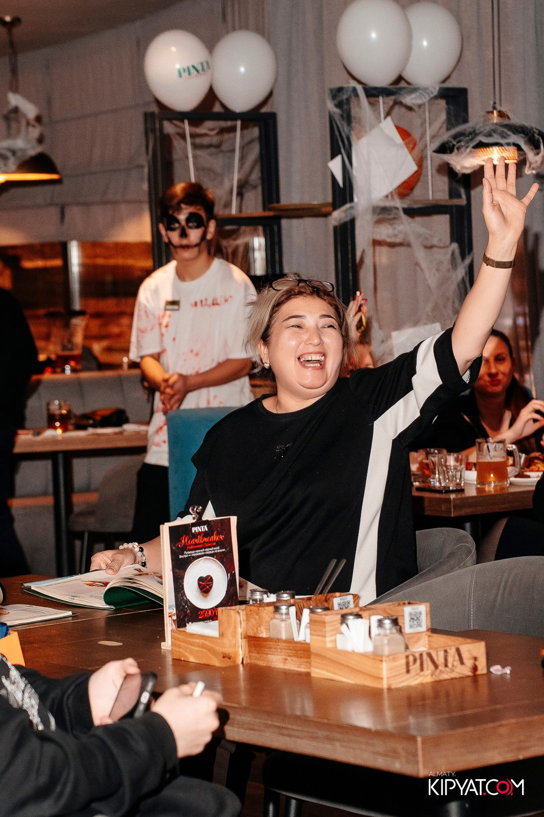 HALLOWEEN — ПИНТА MEGA ALMA-ATA. КИПЯТКОМ АЛМАТЫ!