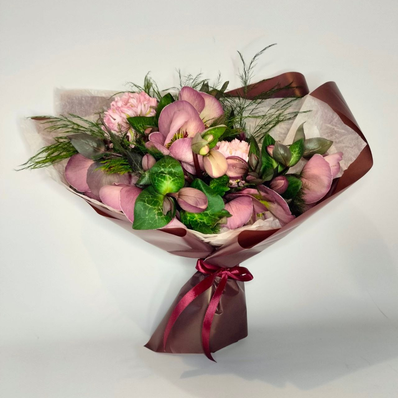 морозник, хелиборус