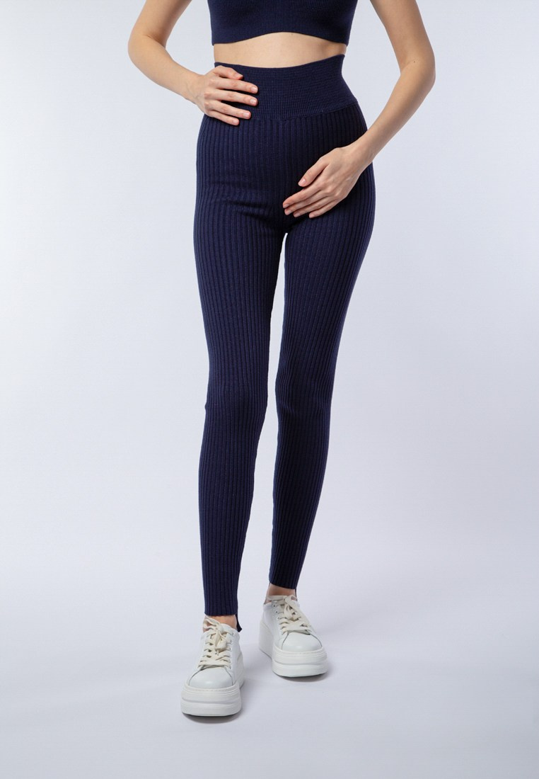 Модельная съемка одежды для беременных в Москве | Фотограф Анна Татаурова. Фотограф Анна Татаурова | Авторская фотосъемка в Москве