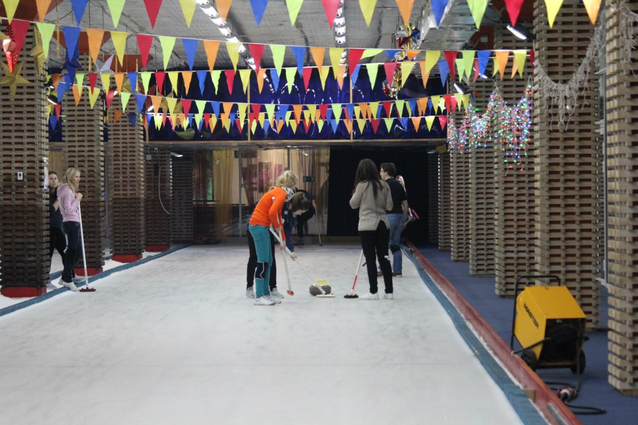 Кёрлинг | 10.04.2016. Галерея Фантим