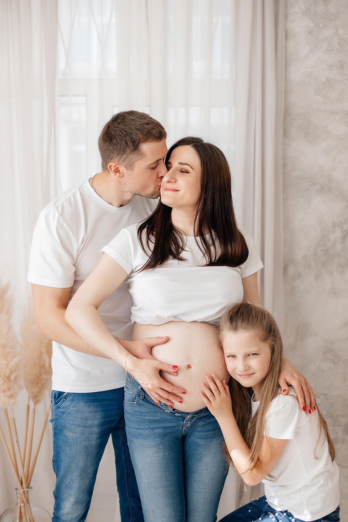 Фотосессия беременности в Твери. Свадебный и семейный фотограф в Твери и Тверской области
