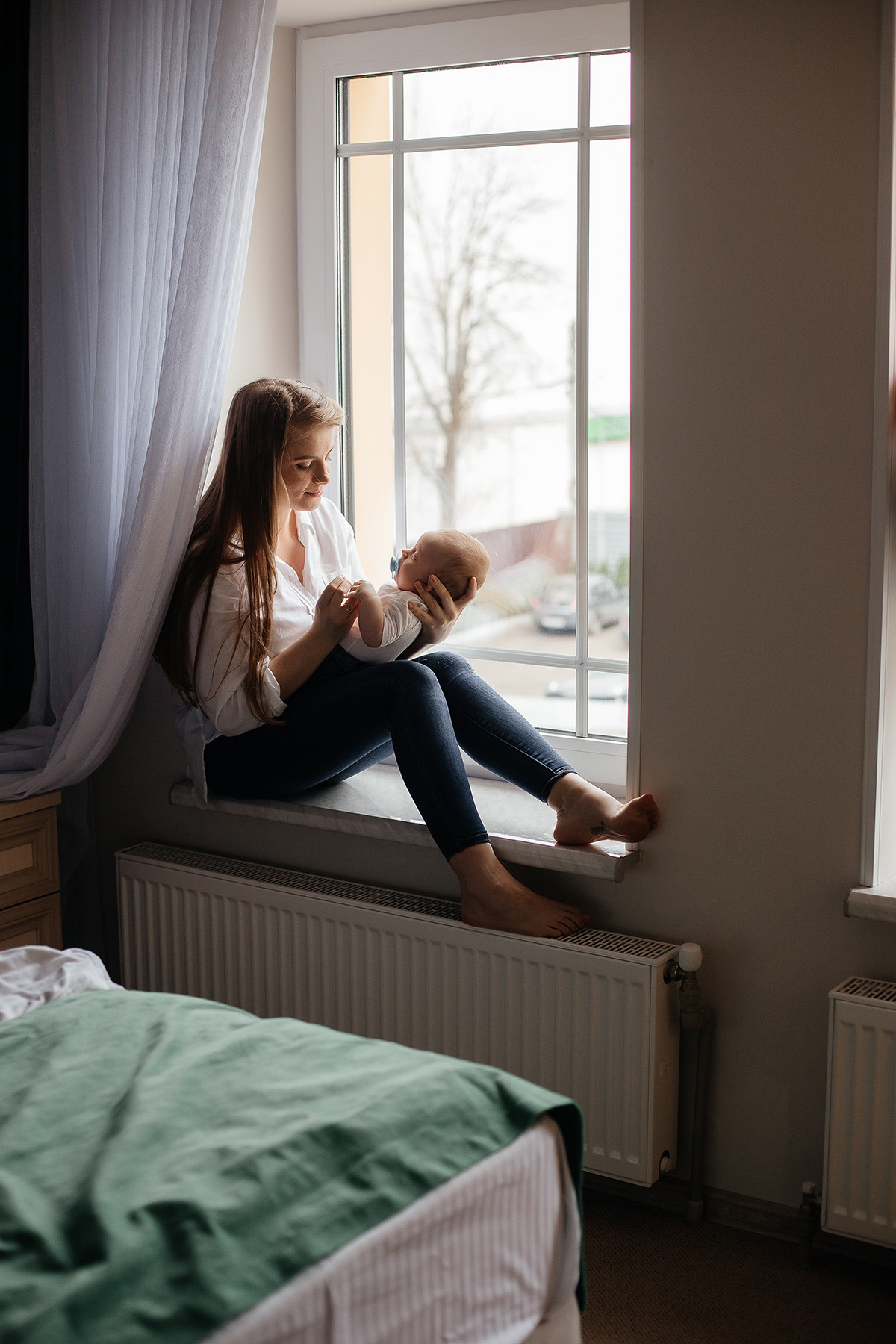 Семейная фотосессия в фотостудии и на природе в Твери. Свадебный и семейный фотограф в Твери и Тверской области