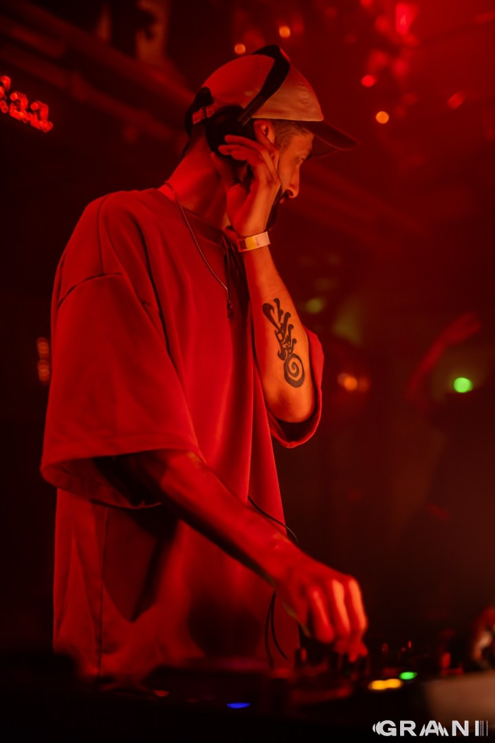 GRANI в клубе ARMA. Репортажный фотограф в Москве