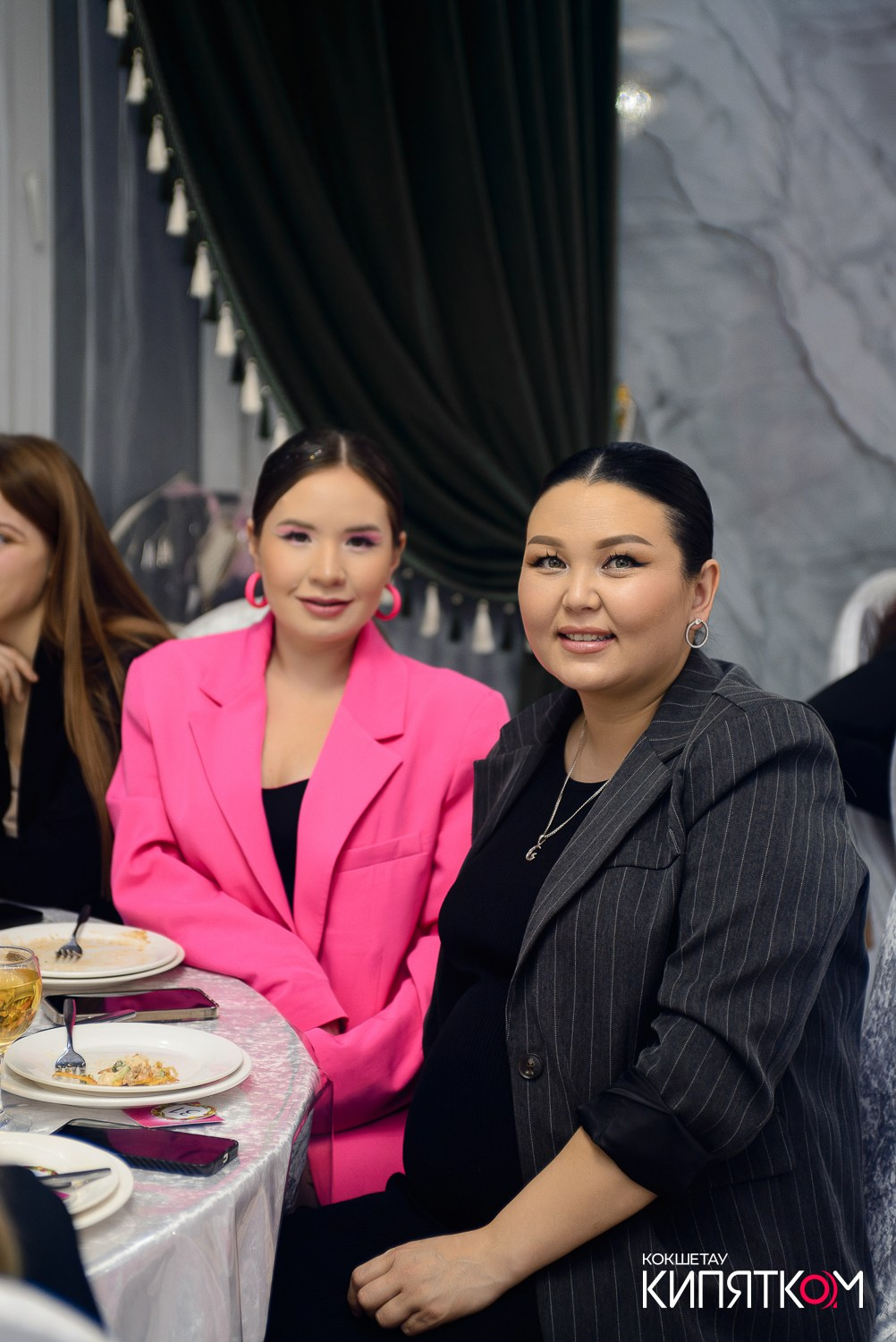 БОЛЬШОЙ ДЕВИЧНИК 5. КИПЯТКОМ КОКШЕТАУ