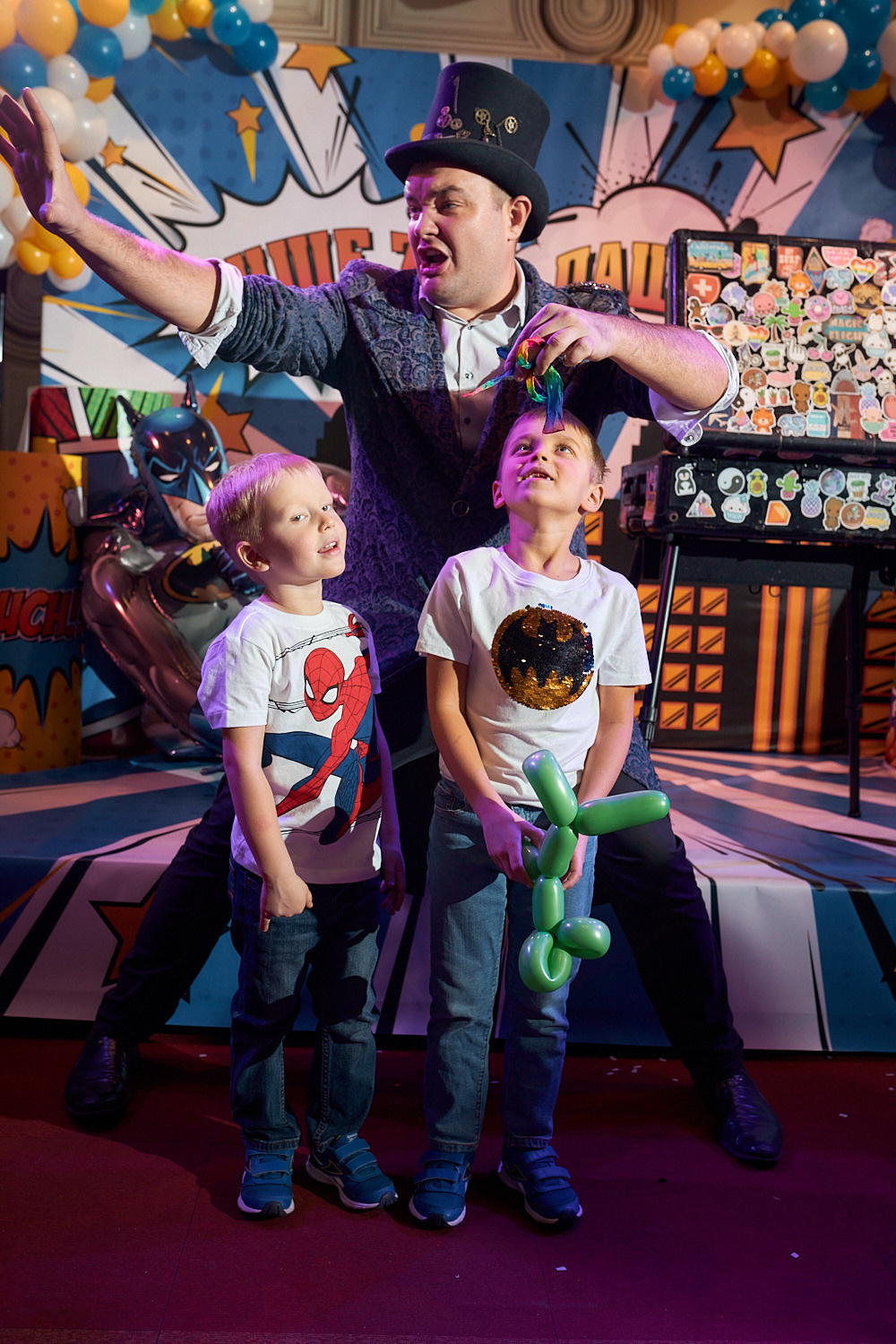 День Рождения Паши И Миши. Фотограф Валерий Савиовский