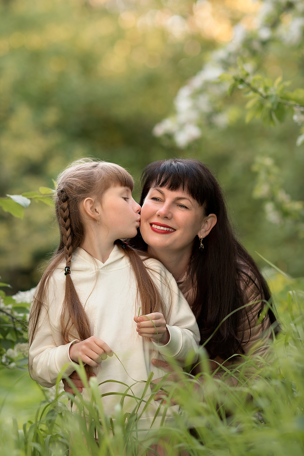 Фотосессия в цветении в СПб. Фотограф Юлия Кондратьева