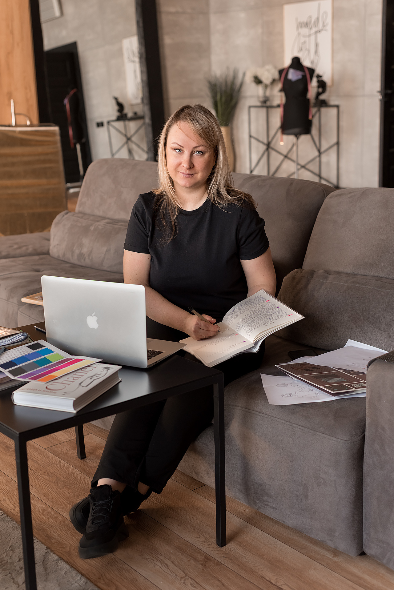 Фотосессия для контента. Оля. Фотограф Юлия Кондратьева