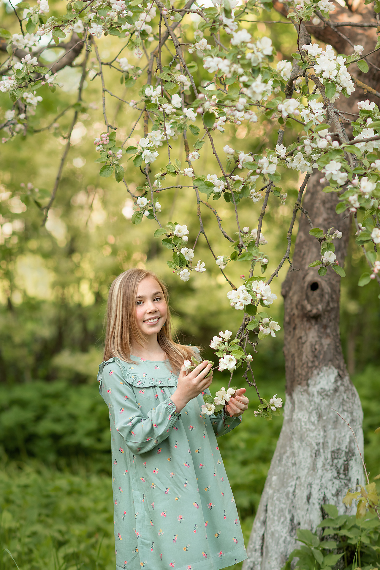 Фотосессия в цветении в Санкт-Петербурге. Фотограф Юлия Кондратьева