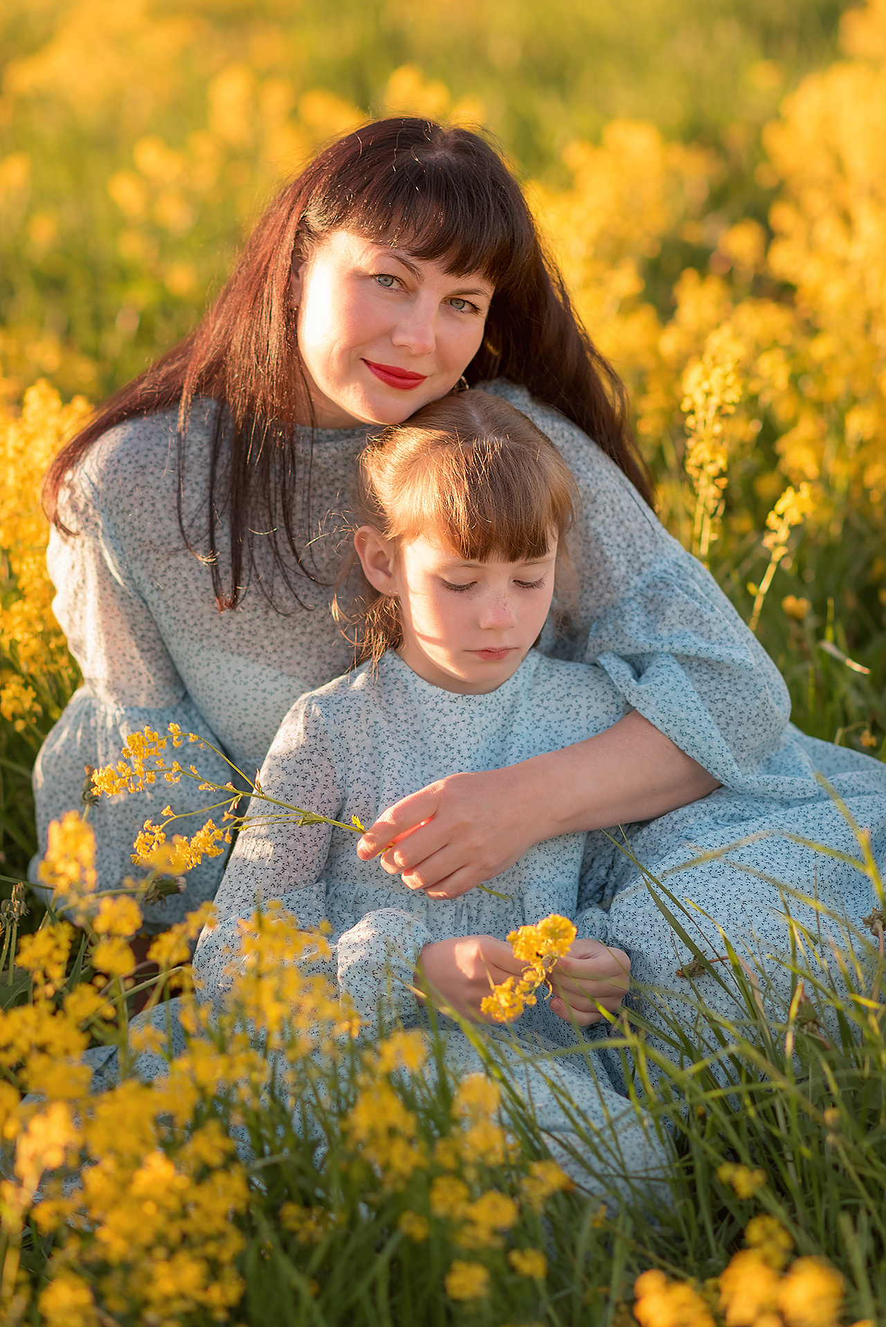Фотосессия в цветении в СПб. Фотограф Юлия Кондратьева