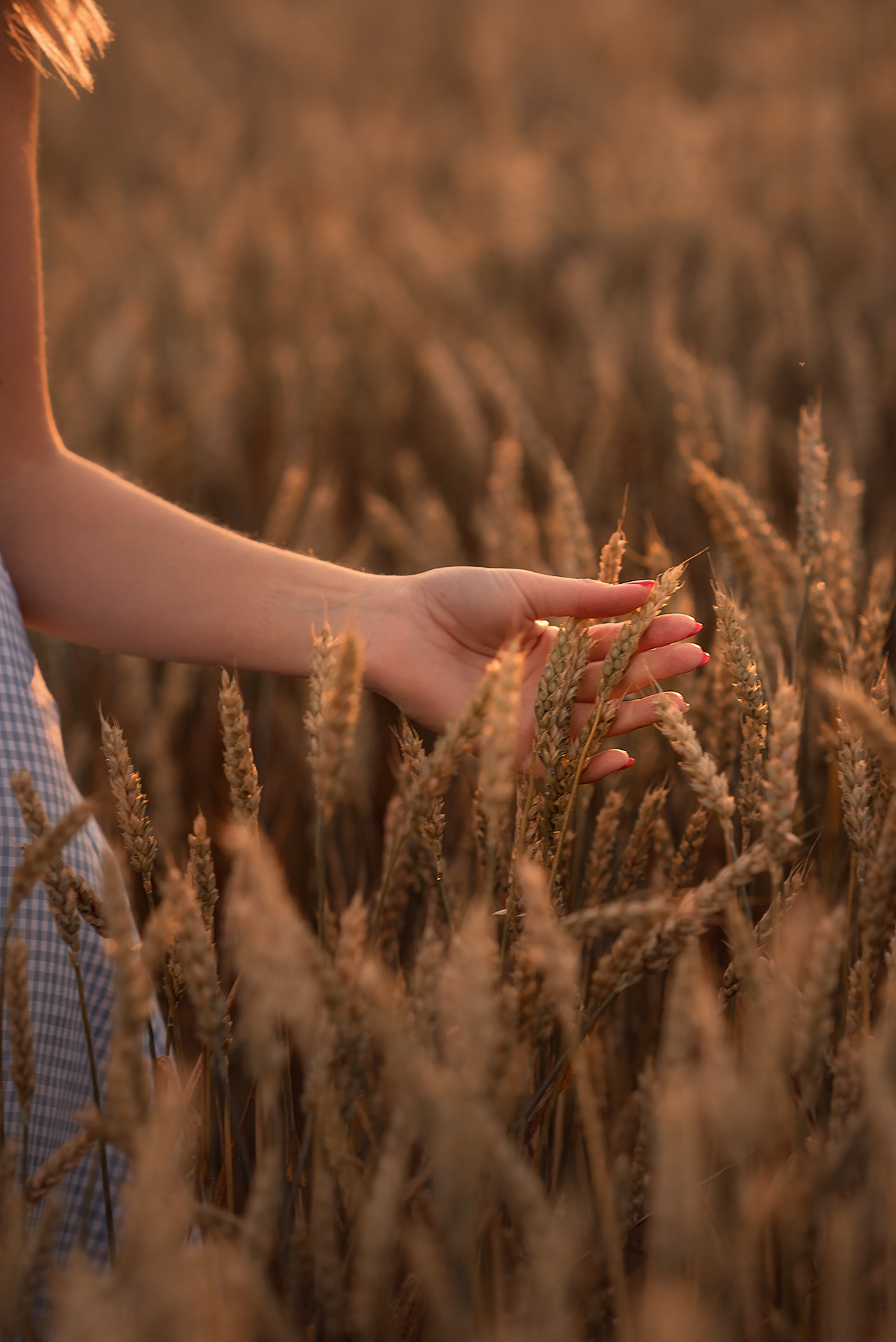 Фотосессия на даче героев в санкт-Петербурге. Фотограф Юлия Кондратьева
