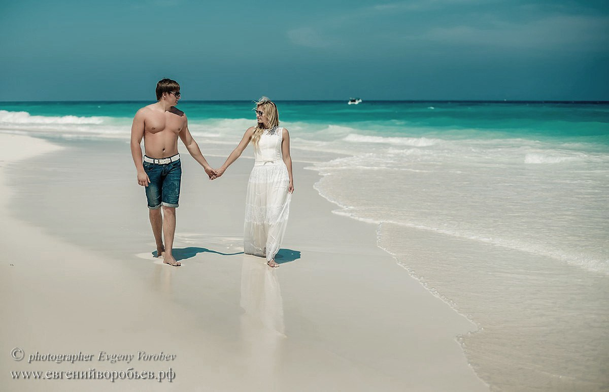 фотосессия Пхукет фотограф пляж лавстори  романтическая фотосъёмка Ката Карон Найхарн Патонг Найхарн Сурин море счастье радость идея место образ пример фото позы для фотосессии Phuket Naiharn Kata Karon Patong Surin заказать фотосъёмку цена стоимость 