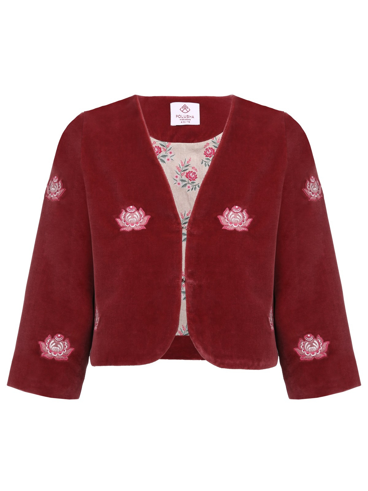 «Профессиональная каталожная фотосъемка детской одежды на манекене с акцентом на детали»