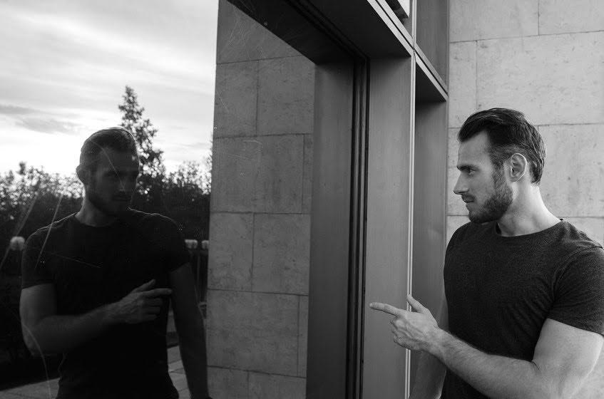 Kirill outdoor photoshoot. Family, portrait, content photo in Costa Rica Evgeniya Besprozvannykh