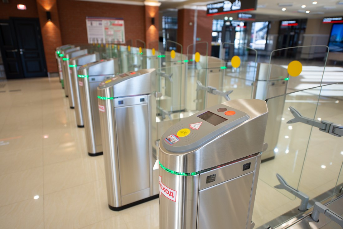 Железнодорожный вокзал в Бердске. Фотограф Сергей Сергеев