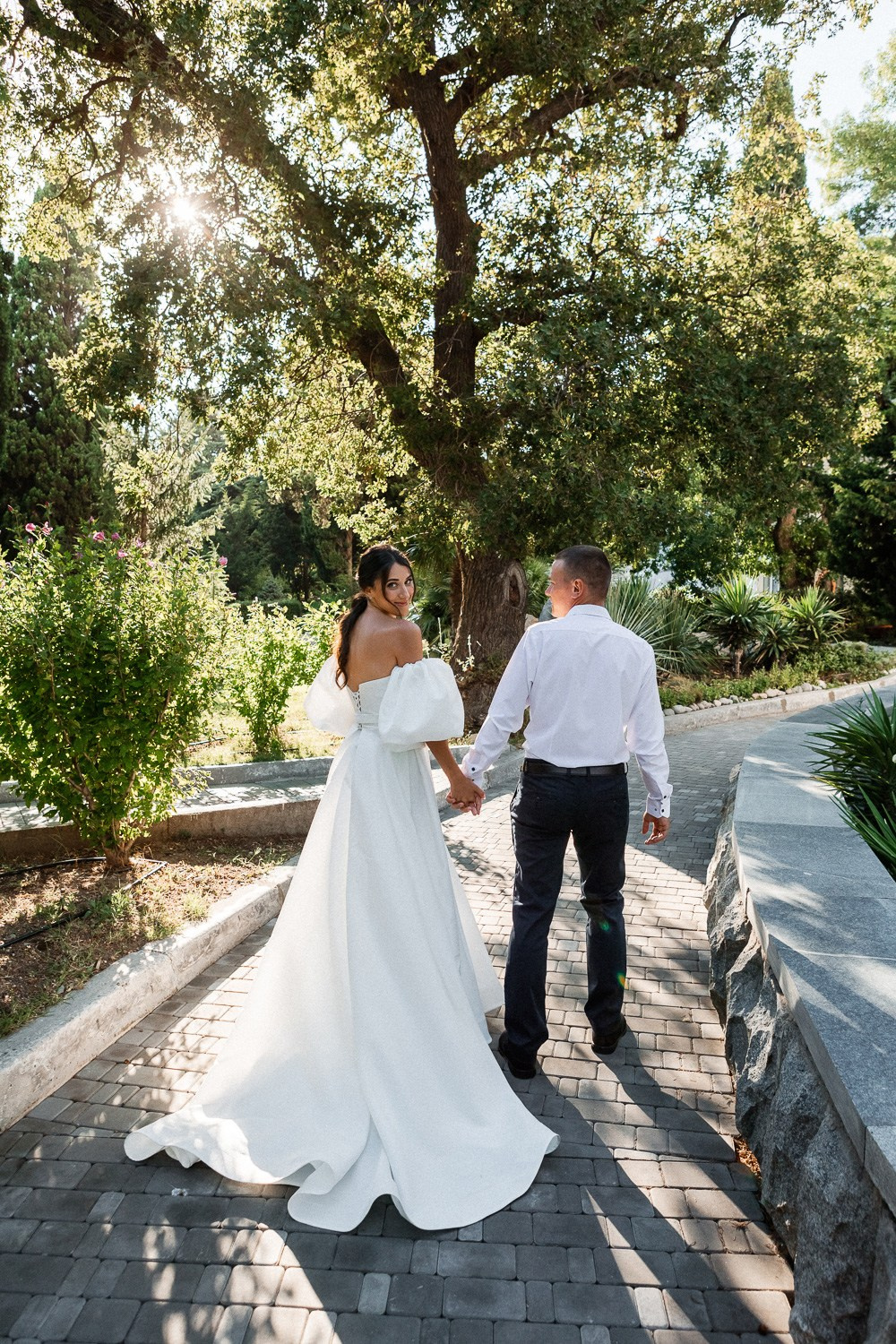Николай и Юля — Свадебная фотосессия в Форосском парке. Свадебный фотограф, фотосъемка в Крыму, Севастополе, Симферополе, Ялте