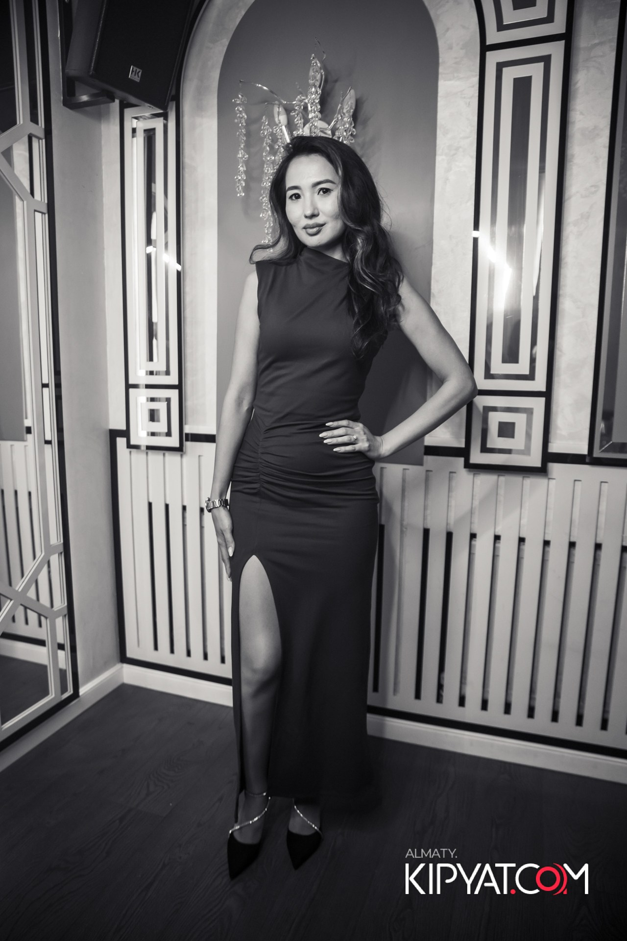 Ухо и Медведь на Гагарина. КИПЯТКОМ АЛМАТЫ!