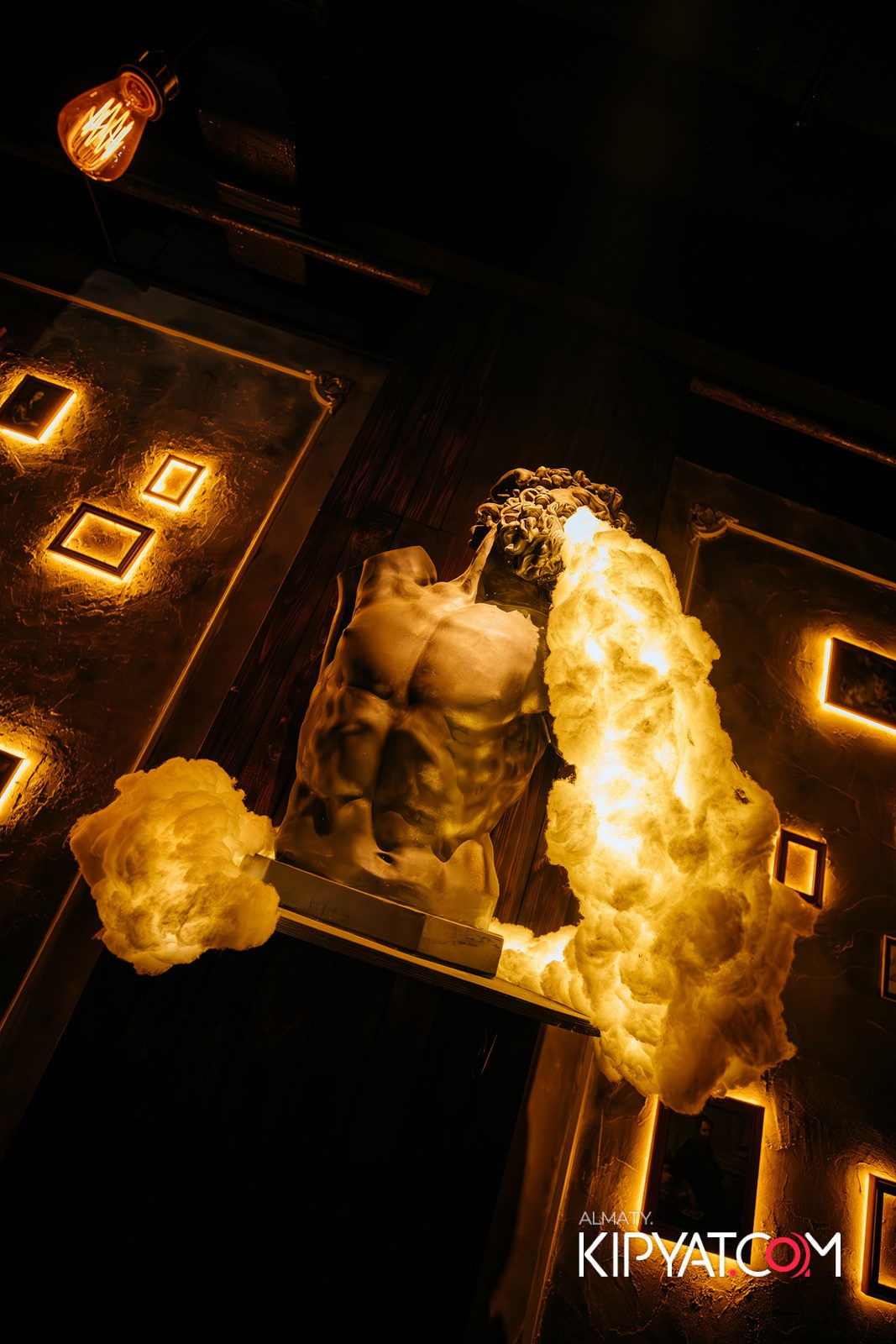 TANGIERS LOUNGE НА ПАНФИЛОВА. КИПЯТКОМ АЛМАТЫ! Фотосъемка мероприятий в Алматы